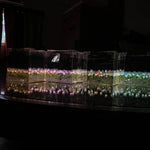 LAMPARA DE TULIPANES INFINITOS EN FORMA DE CUBO