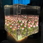 LAMPARA DE TULIPANES INFINITOS EN FORMA DE CUBO
